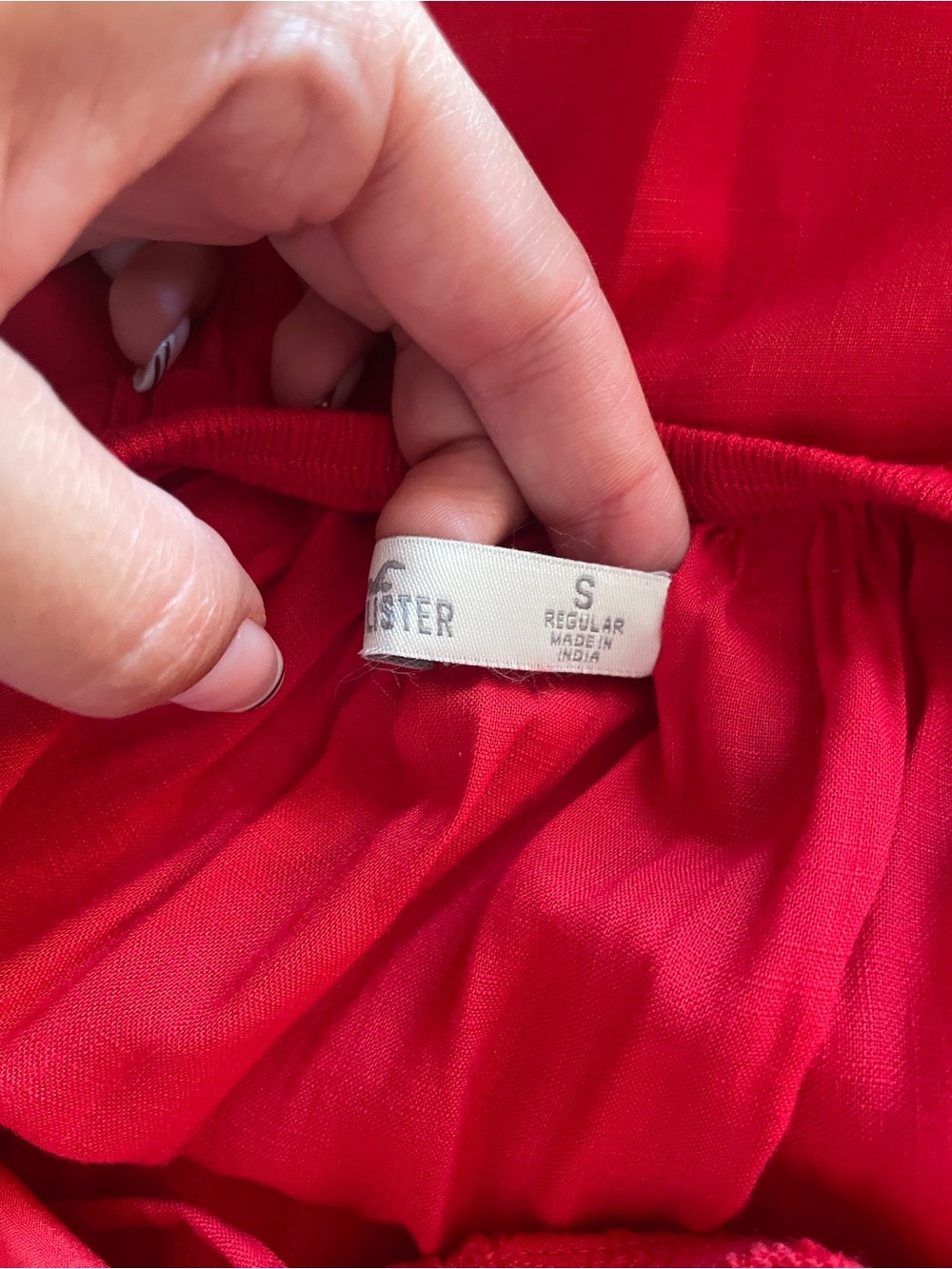 Hollister Red Off-Shoulder Midi Dress - Picture 5 of 5